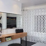 Hotel Mykonos Kosmoplaz 4*