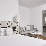 Hotel Mykonos Kosmoplaz 4*