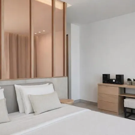 Mykonos Kosmoplaz 4* Platys Gialos (Mykonos)