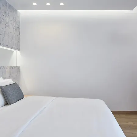 Mykonos Kosmoplaz 4* プラティス・ヤロス