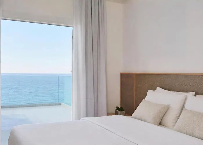 Mykonos Kosmoplaz Hotel