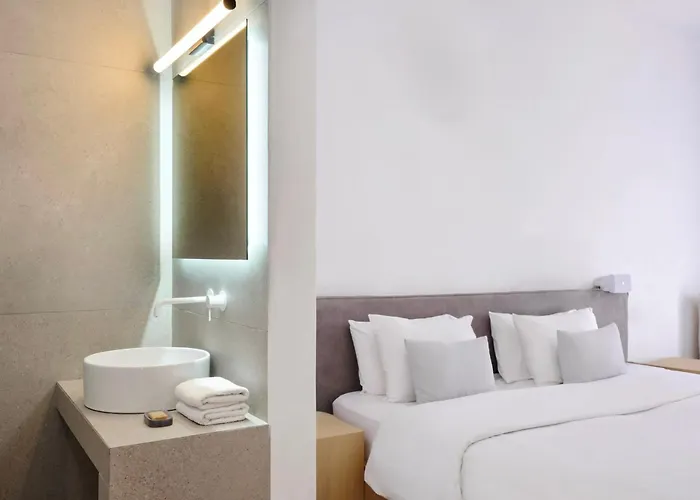 Mykonos Kosmoplaz 4* 普拉迪斯亚罗斯