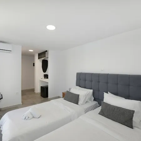 Mykonos Kosmoplaz Hotel 4*