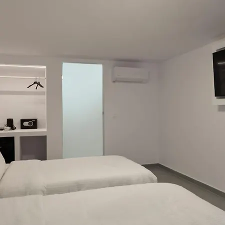 Mykonos Kosmoplaz Hotel