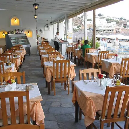 Hotel Mykonos Kosmoplaz 4*