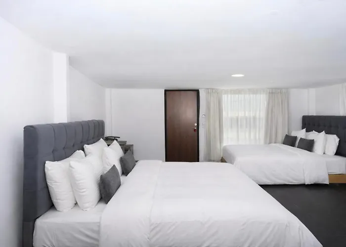 Hotel Mykonos Kosmoplaz 4*