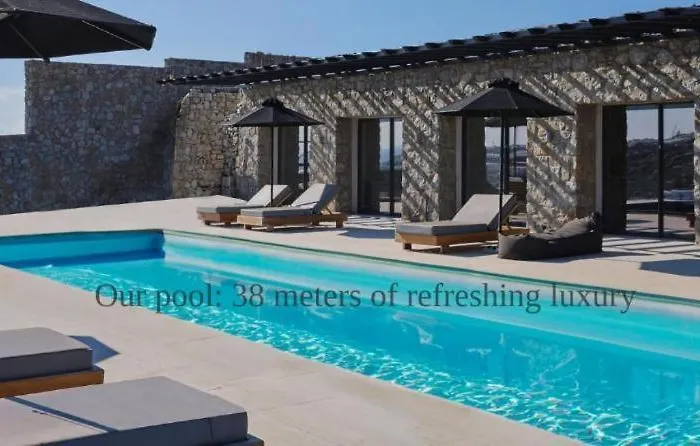 Mykonos Kosmoplaz Hotel