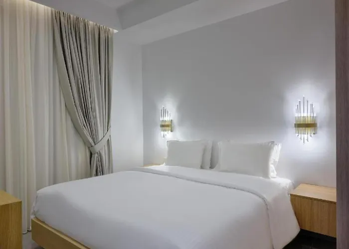 Mykonos Kosmoplaz فندق بلاتيس يالوس