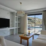 Mykonos Kosmoplaz Hotell 4*