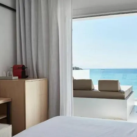코스모플라즈 4* Mykonos Town
