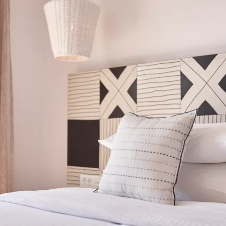 Kosmoplaz Hotel 4*